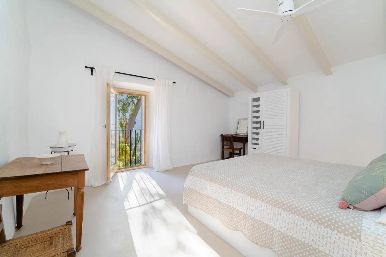 Holiday home Se Taulera Villa Fornalutx